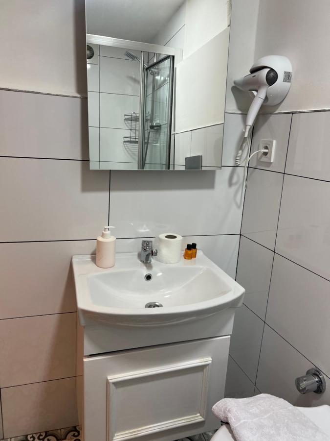 St Moscow Suites Taksim Istanbul Eksteriør bilde